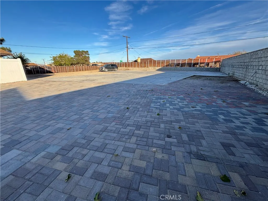Additional image 7 of 15137 Luna Road, Victorville, CA 92392