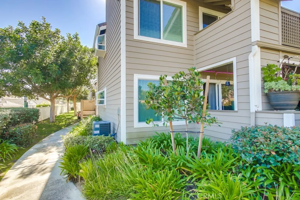 Additional image 32 of 1059 Shadowridge Drive Unit 1, Vista, CA 92081