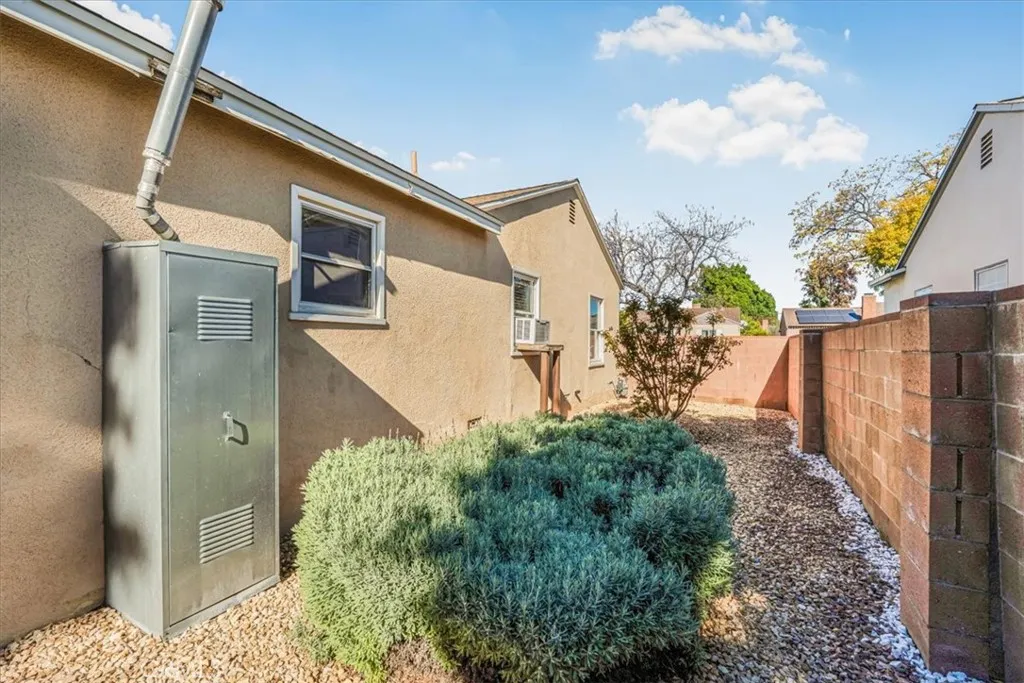 Additional image 27 of 19612 Schoolcraft, Reseda, CA 91335