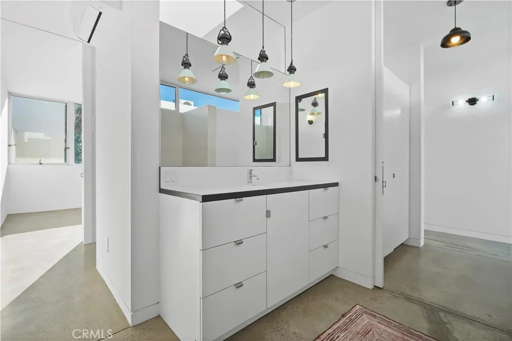 Additional image 25 of 1121 Abbot Kinney, Venice, CA 90291