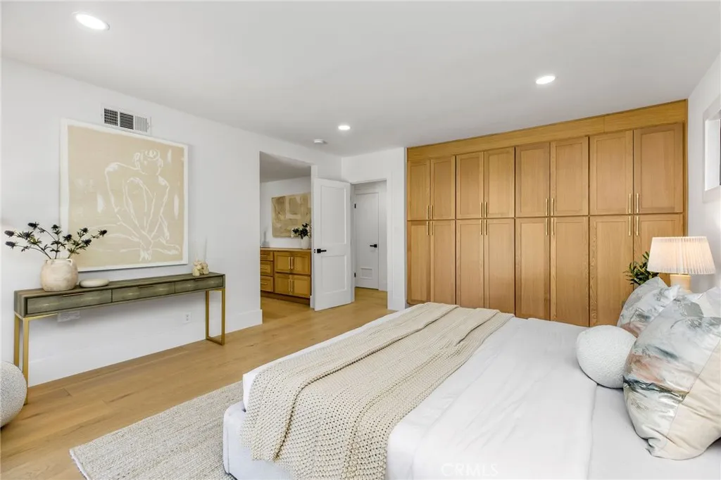 Additional image 59 of 17601 McCormick Street, Encino, CA 91316