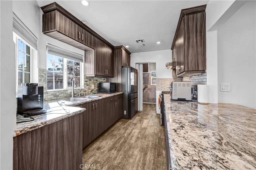 Additional image 34 of 1220 Richard Pl, Glendale, CA 91206