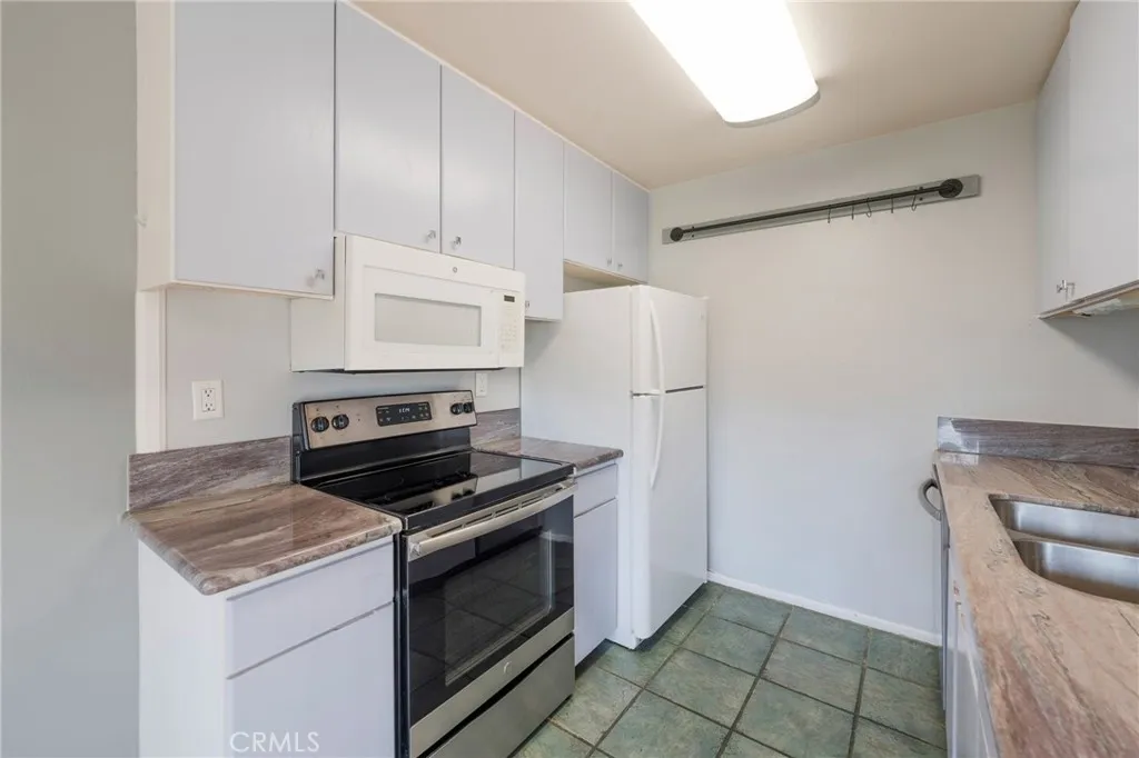 Additional image 13 of 6020 Bixby Village Dr Unit 63, Long Beach, CA 90803