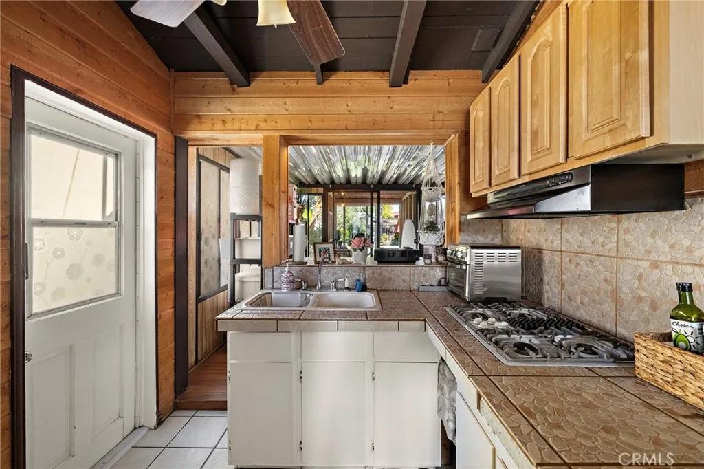 Additional image 76 of 268 Walnut Street, Costa Mesa, CA 92627