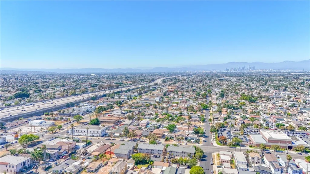 Additional image 32 of 10955 S Spring Street, Los Angeles, CA 90061