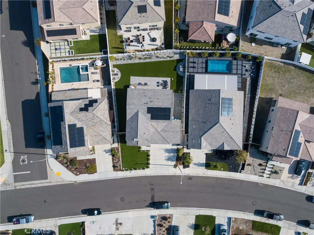 Additional image 92 of 2411 Huron Rd, Rialto, CA 92377