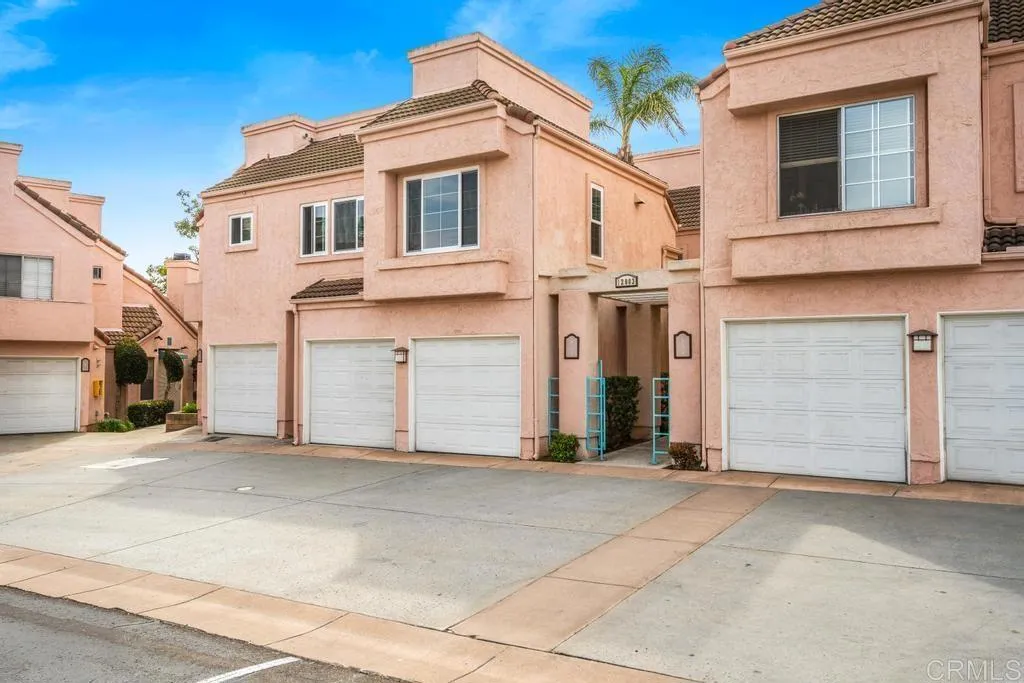 12003 Calle De Leon Unit 3, El Cajon, CA 92019 photo 4