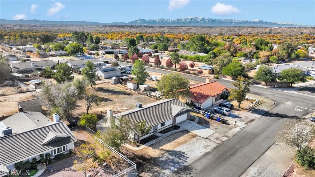 Additional image 40 of 18037 Mondamon Rd, Apple Valley, CA 92307