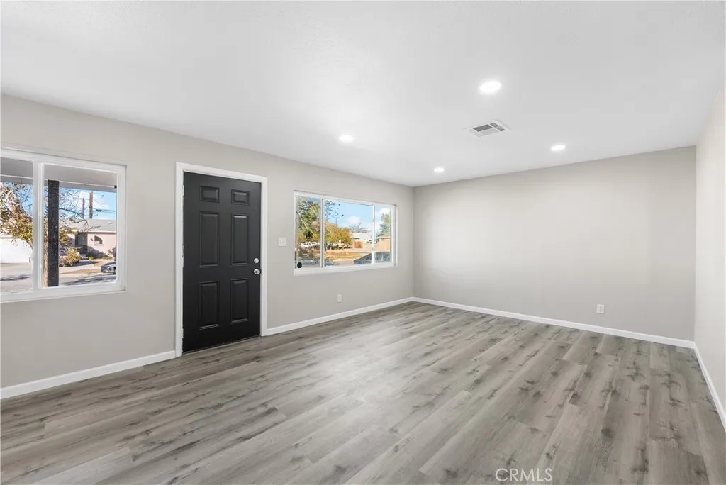 Additional image 11 of 638 W Avenue H, Lancaster, CA 93534