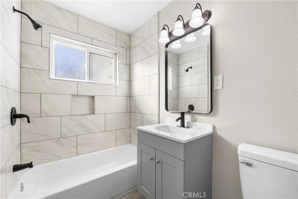 Additional image 25 of 638 W Avenue H, Lancaster, CA 93534