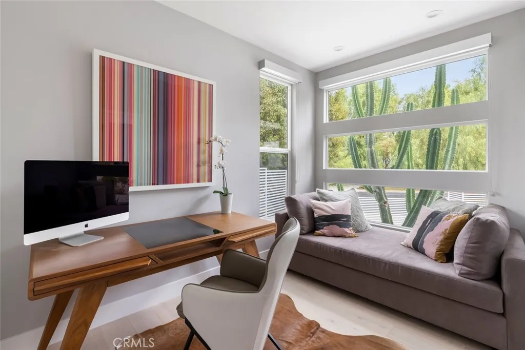 Additional image 79 of 4731 Topanga Canyon Boulevard, Woodland Hills, CA 91364