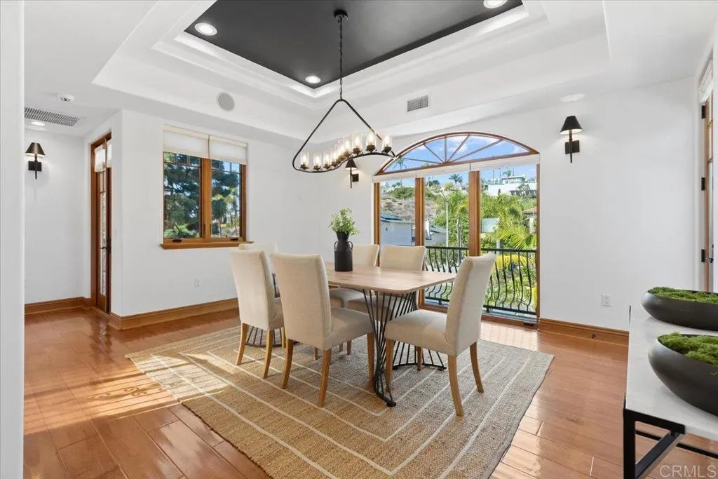 Additional image 102 of 1045 Van Nuys Street, San Diego, CA 92109