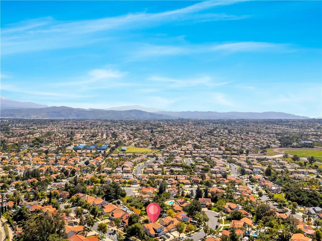 Additional image 10 of 1475 Labrador Cir, Corona, CA 92882