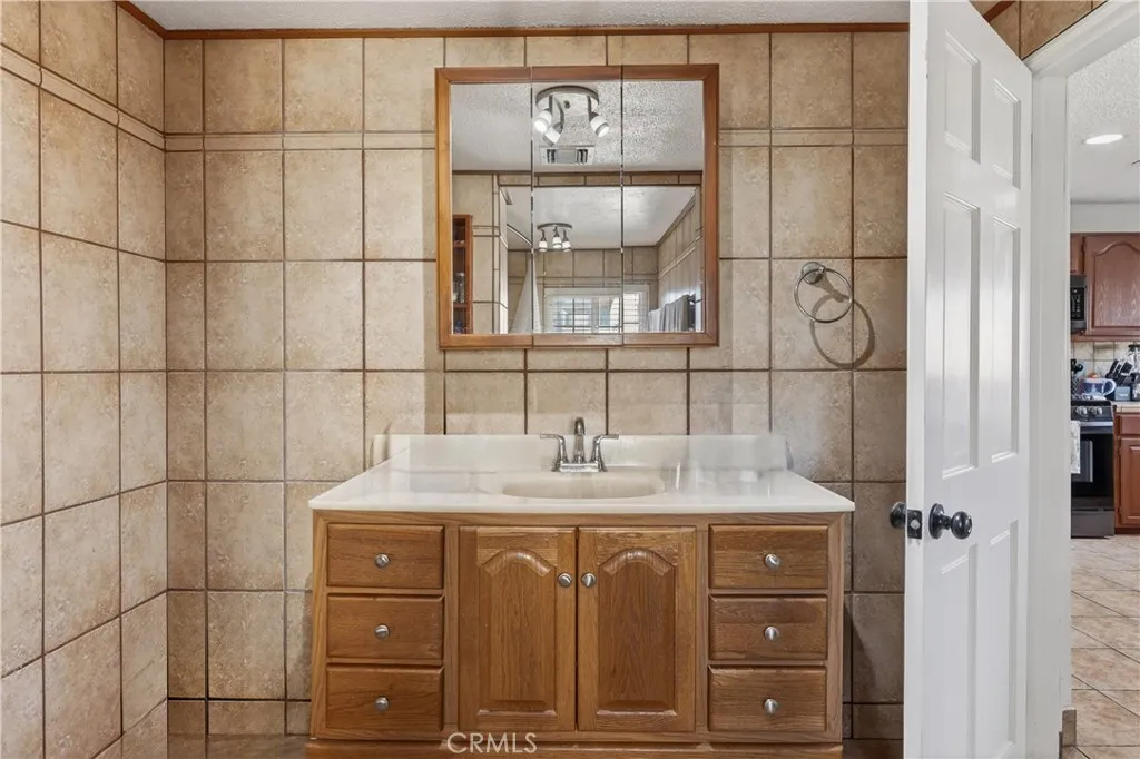 Additional image 20 of 606 N Park Ave, Pomona, CA 91768