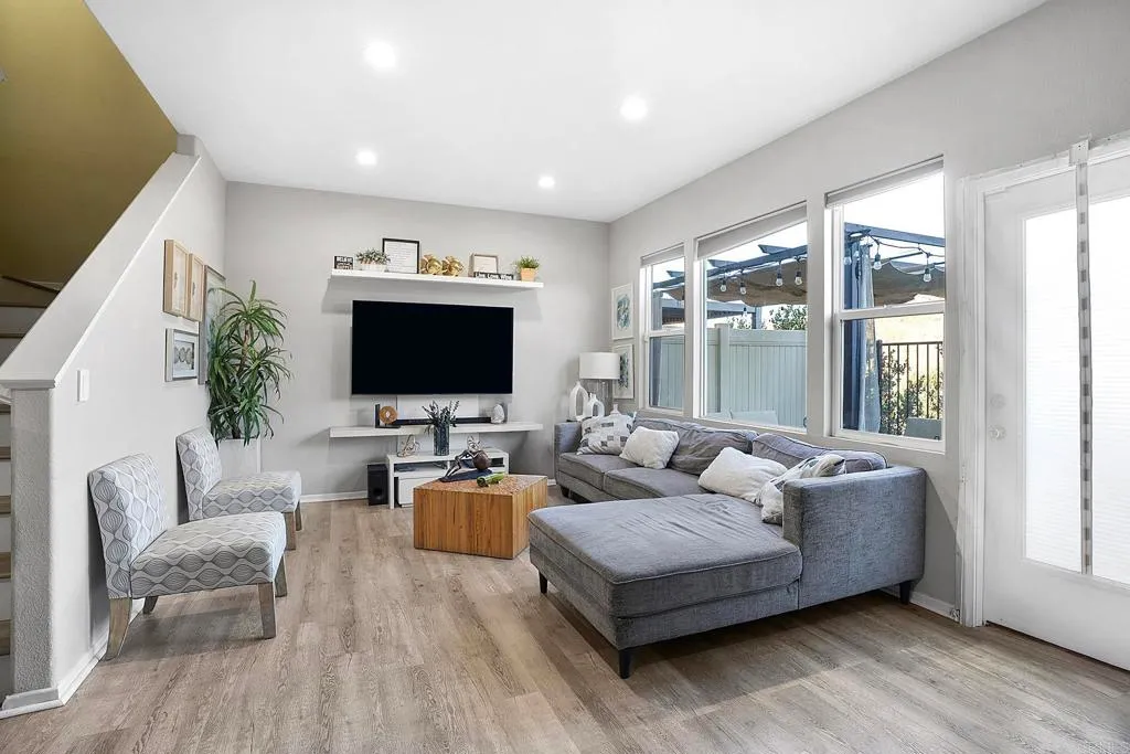 Additional image 10 of 6363 Avenida De Las Vistas Unit 4, San Diego, CA 92154