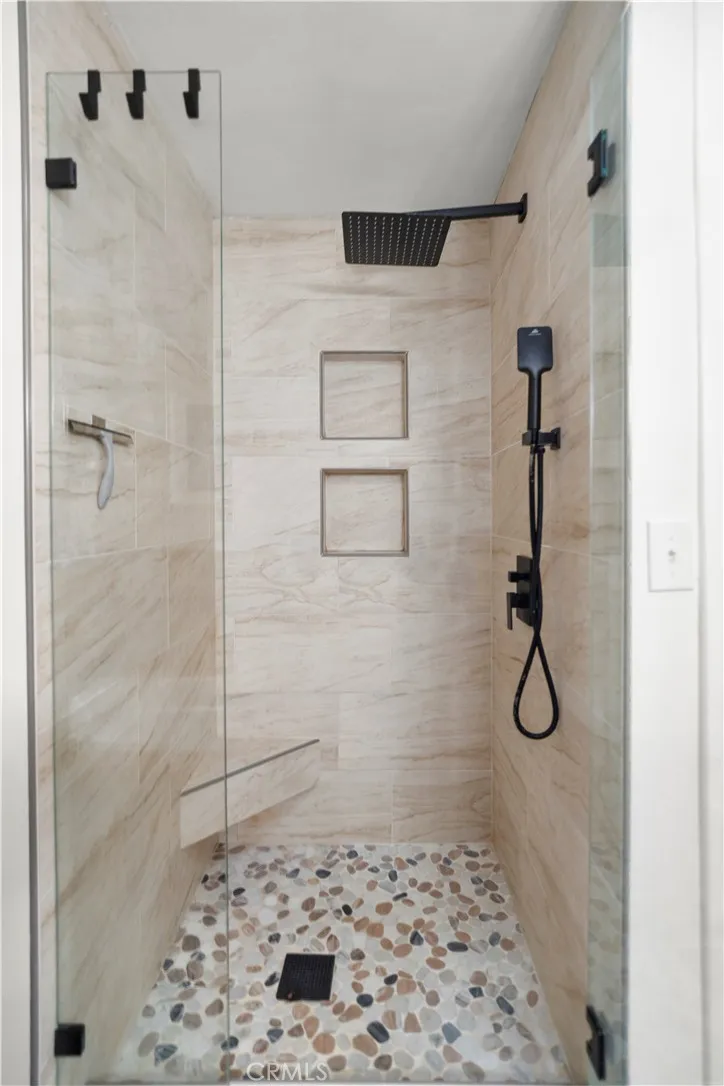 Additional image 84 of 1811 Country Club Dr, Bakersfield, CA 93306