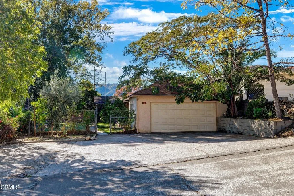 Additional image 51 of 3942 Los Olivos Lane, Glendale, CA 91214