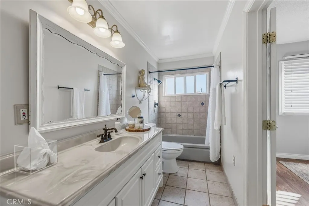 Additional image 35 of 23010 Hartland, West Hills, CA 91307