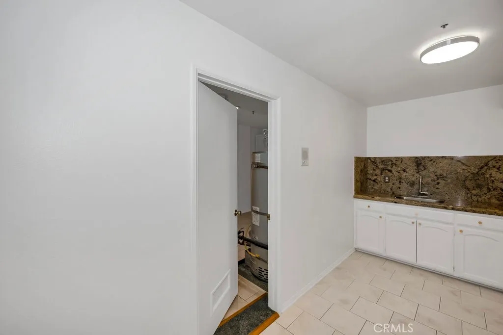 Additional image 39 of 217 N Lima St, Sierra Madre, CA 91024