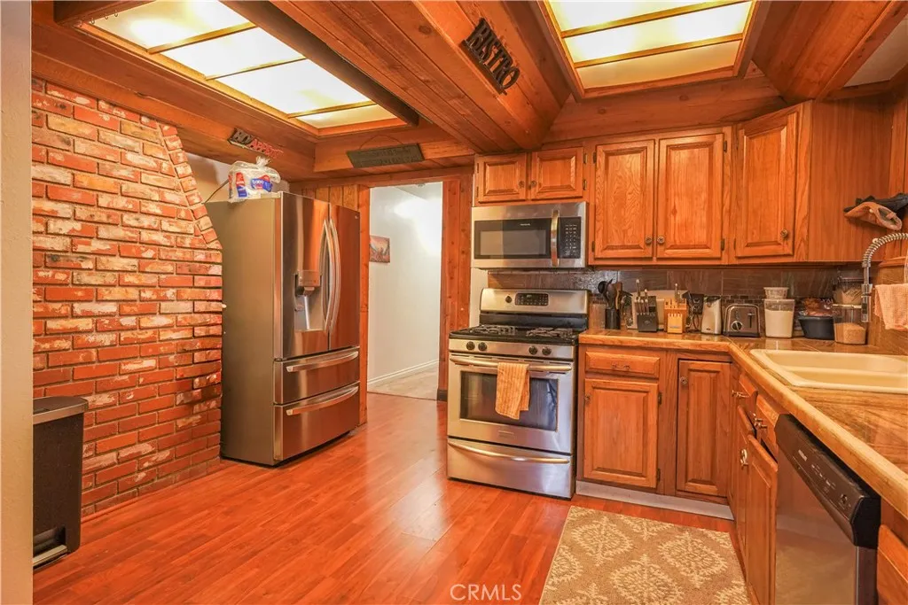 Additional image 93 of 14415 Erie Rd, Apple Valley, CA 92307