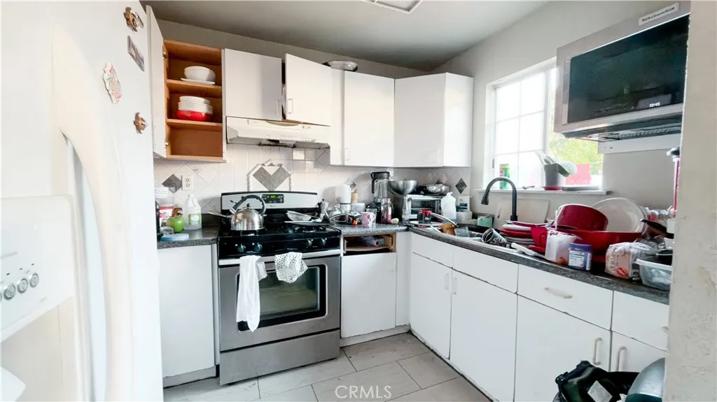 Additional image 54 of 2719 Xavier St, East Palo Alto, CA 94303