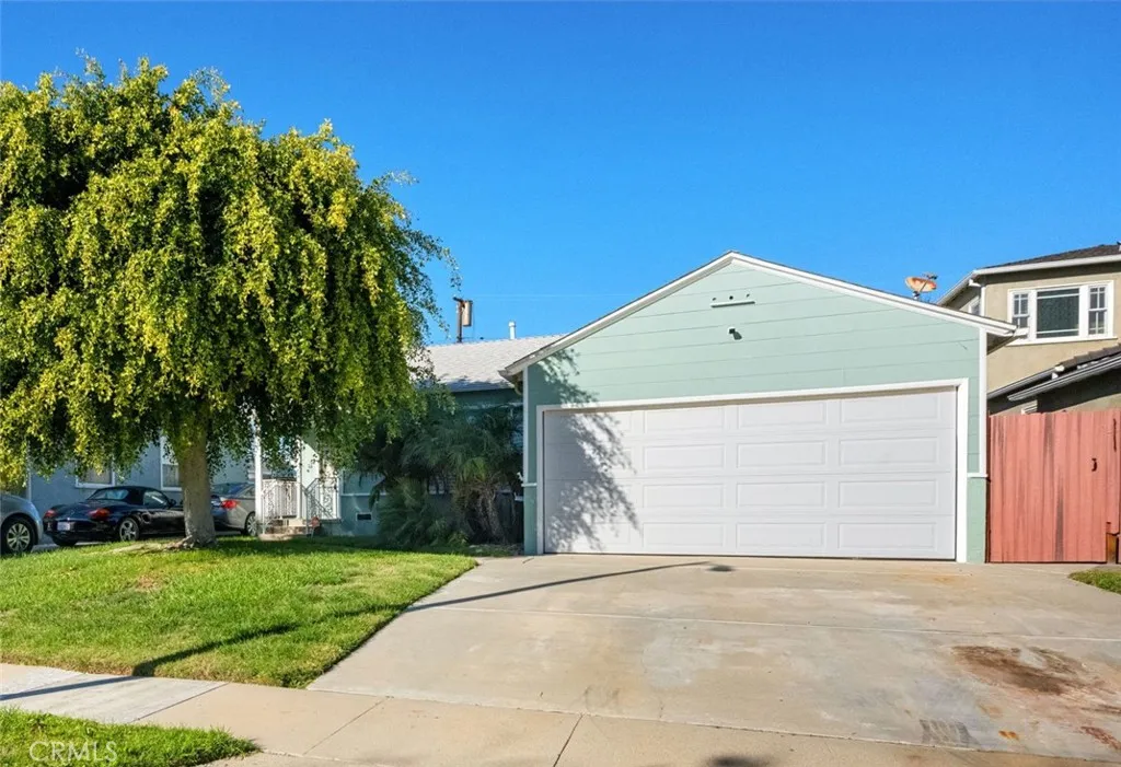 Additional image 2 of 2739 Denmead St, Lakewood, CA 90712