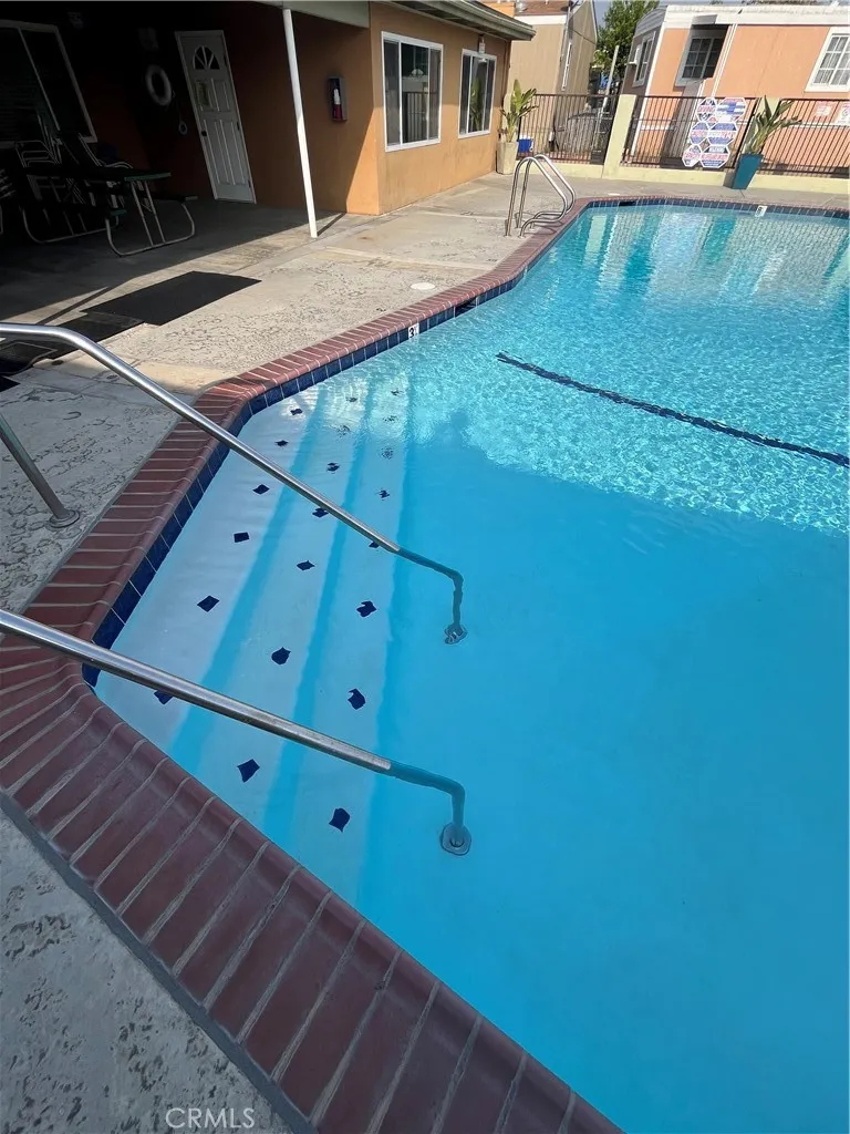 Additional image 98 of 1081 Arrow Hwy Unit 3, Azusa, CA 91702