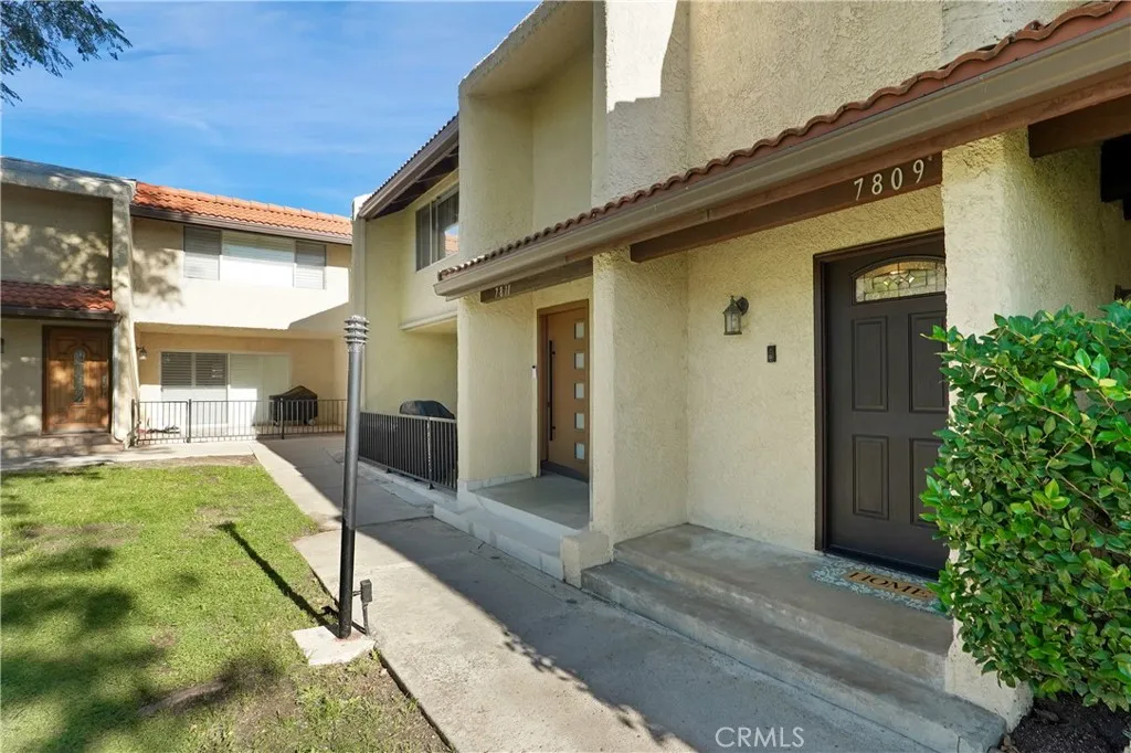 Additional image 2 of 7809 N Via Foggia, Burbank, CA 91504