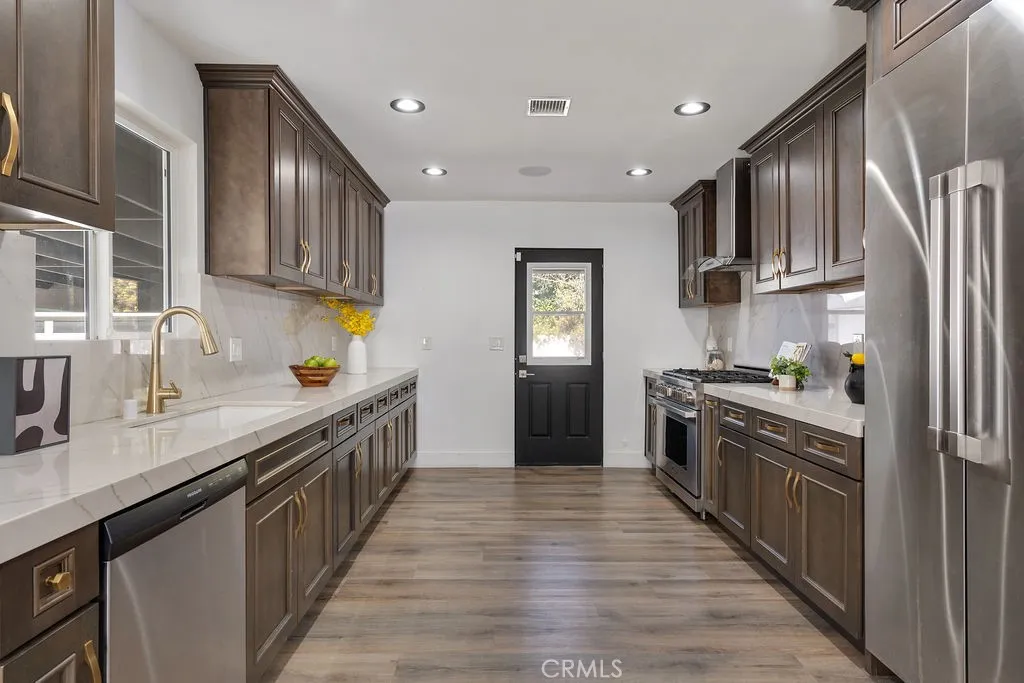 Additional image 74 of 209 S Worthy Dr, Glendora, CA 91741