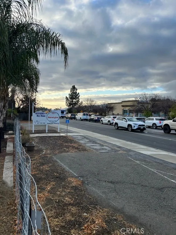 Additional image 14 of 16474 Lakeshore Dr, Lake Elsinore, CA 92530