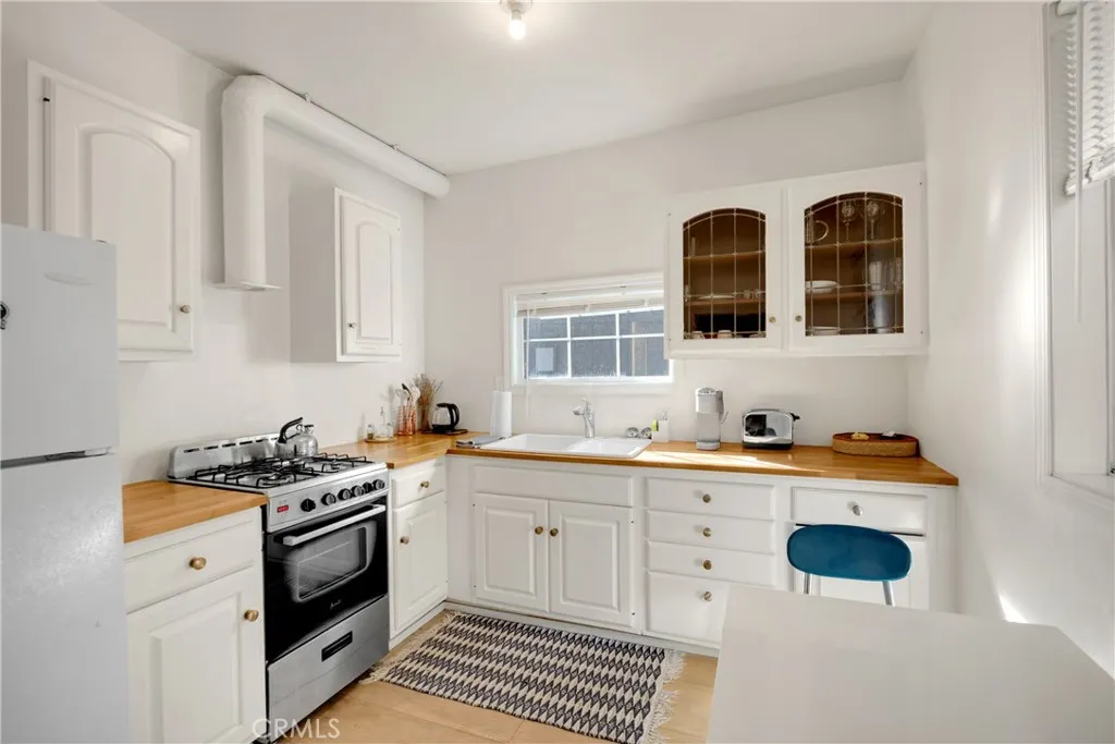 Additional image 102 of 25807 State Highway 189, Twin Peaks, CA 92391