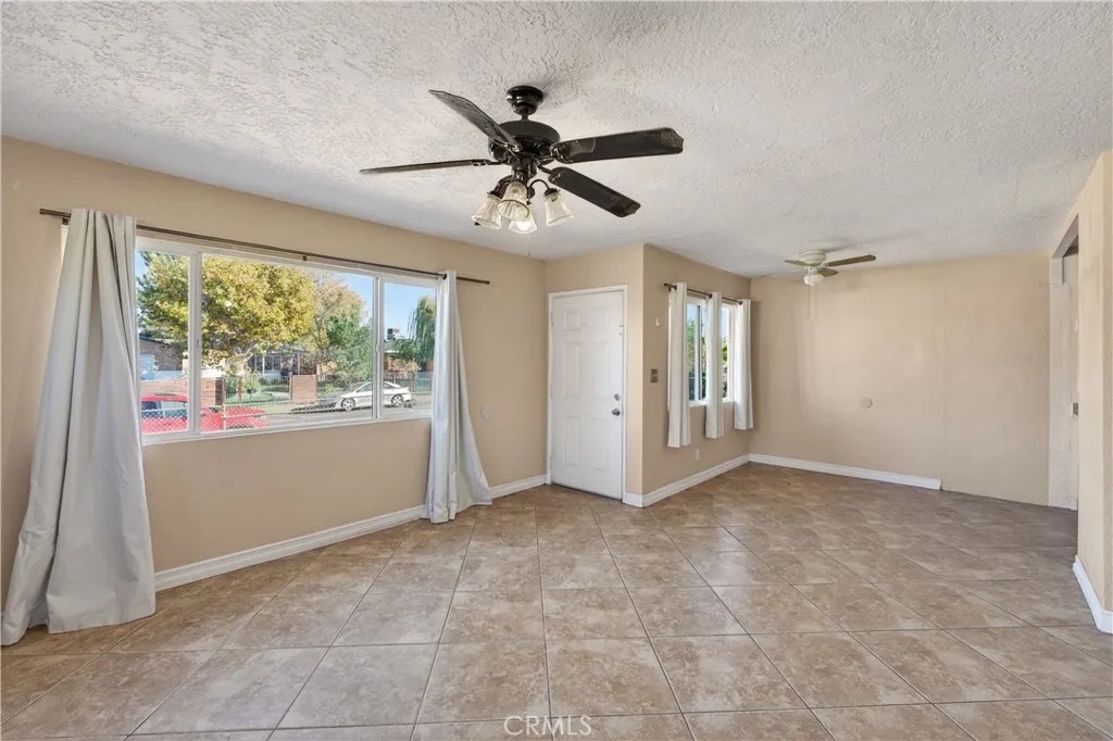 Additional image 9 of 15254 Las Piedras Drive, Victorville, CA 92395