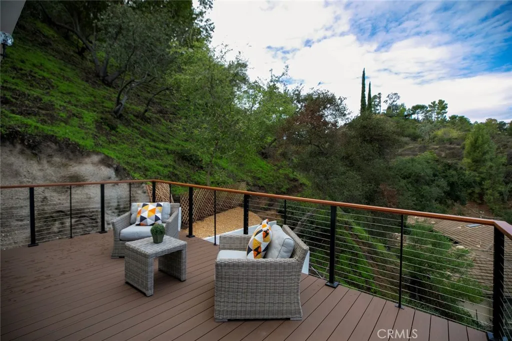 Additional image 88 of 981 Glen Oaks Blvd, Pasadena, CA 91105