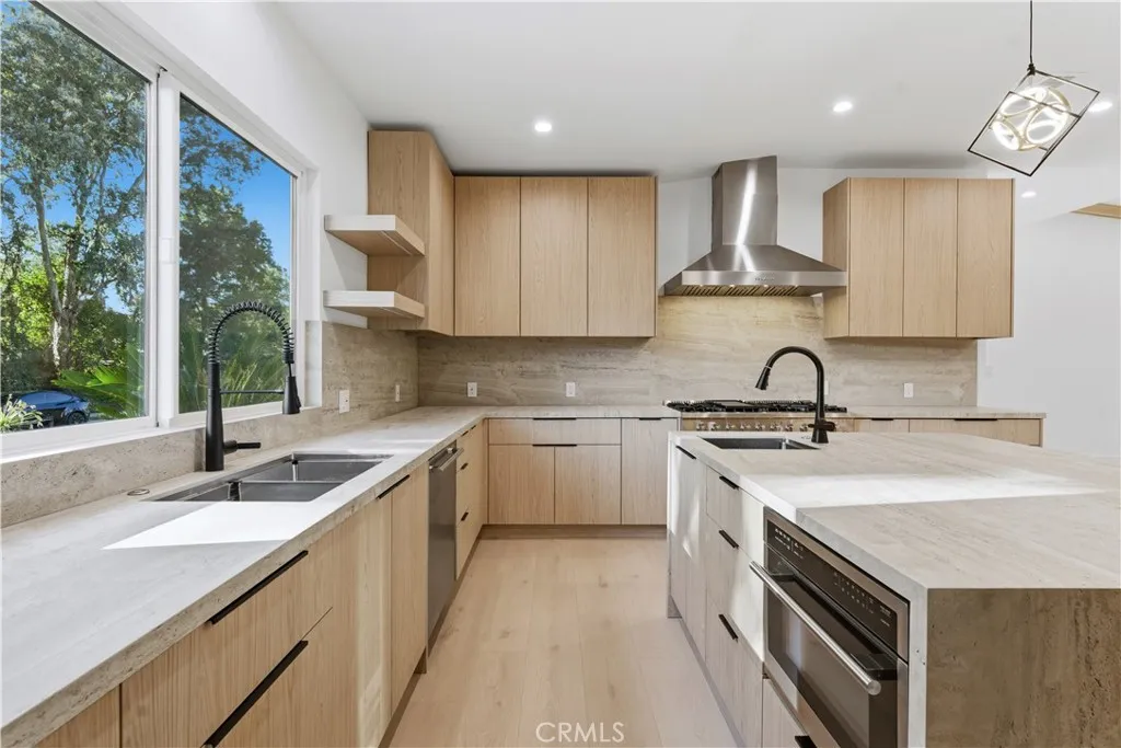 Additional image 9 of 18653 Palomino Drive, Tarzana, CA 91356