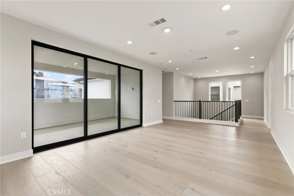 Additional image 11 of 204 Stage, Irvine, CA 92618