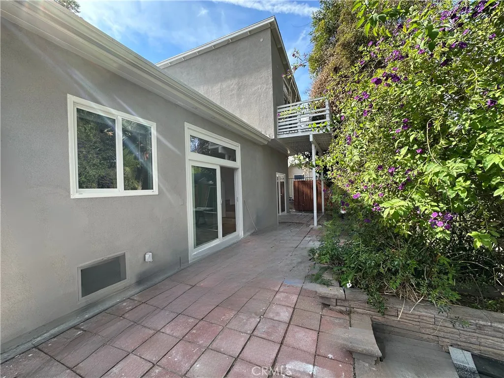 Additional image 6 of 22037 Ybarra, Woodland Hills, CA 91364