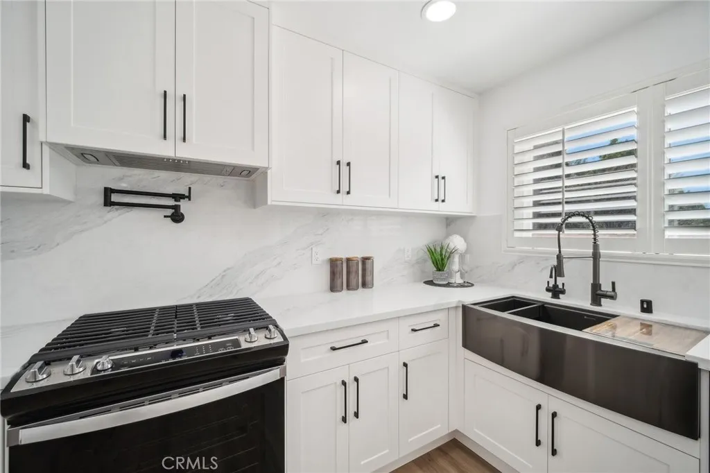 Additional image 16 of 19040 Celtic Street, Porter Ranch, CA 91326