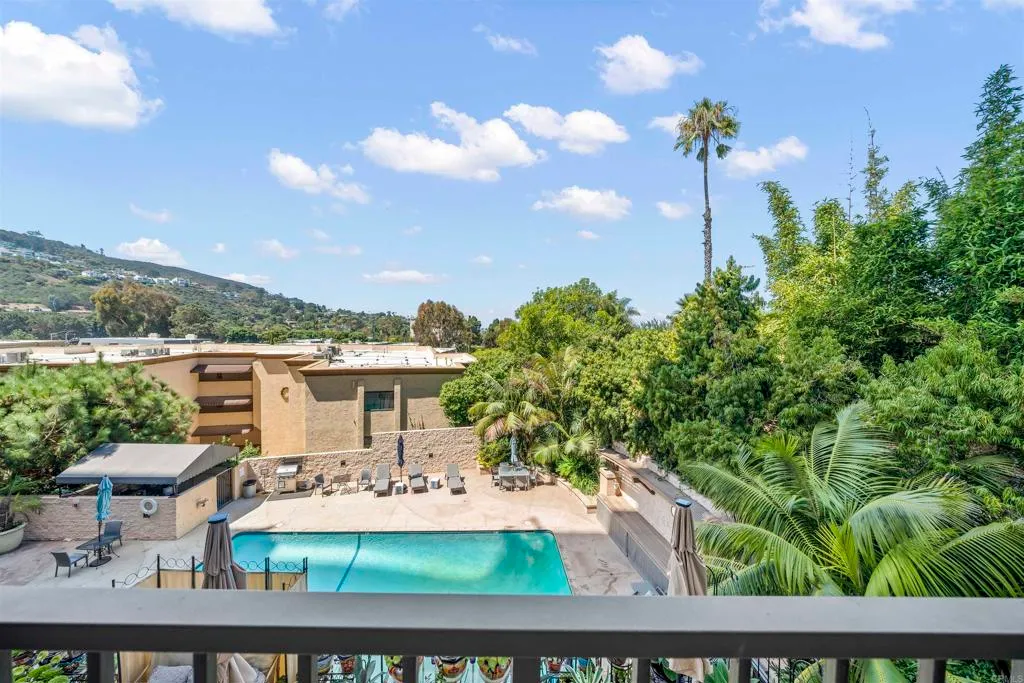 Additional image 36 of 2500 Torrey Pines Rd Unit 305, La Jolla, CA 92037