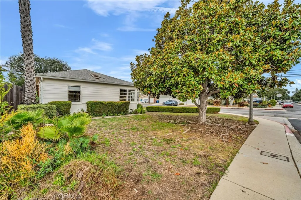 Additional image 78 of 8301 Reading Avenue, Los Angeles, CA 90045