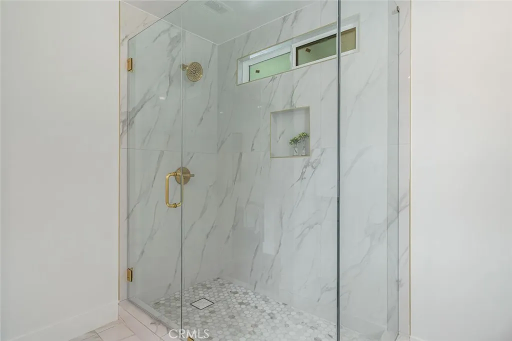 Additional image 58 of 6615 Orion Ave, Van Nuys, CA 91406