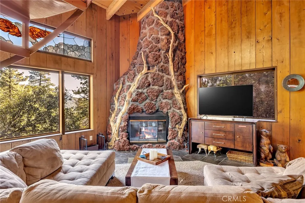 Additional image 8 of 53580 Jeffrey Pine Rd, Idyllwild, CA 92549