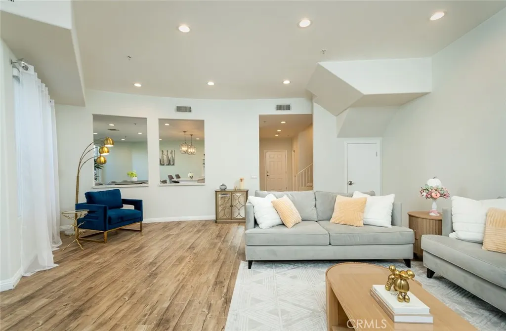 Additional image 18 of 3960 Pennsylvania Avenue Unit 107, La Crescenta, CA 91214