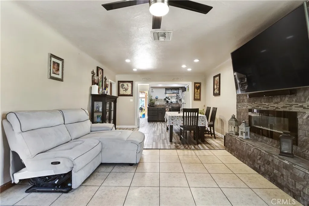 Additional image 6 of 1708 N Pico Ave, San Bernardino, CA 92411