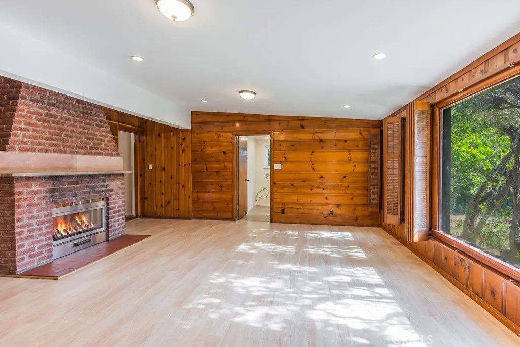 Additional image 25 of 12500 Martha St, Valley Village, CA 91607