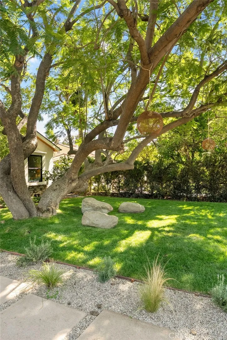 Additional image 99 of 5444 Morella Ave, Valley Village, CA 91607