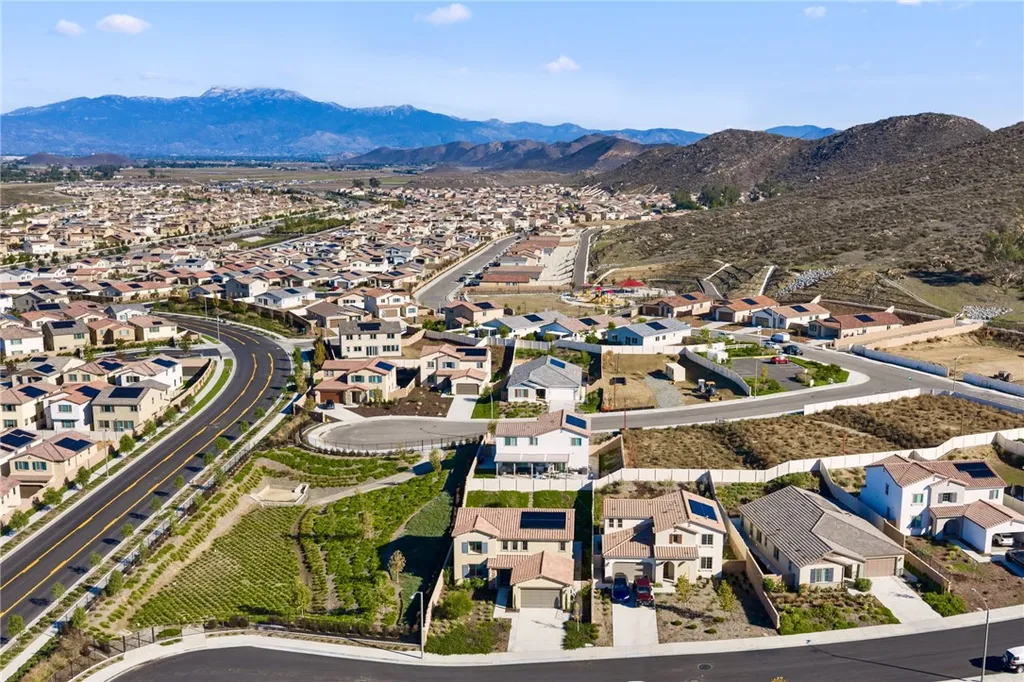 Additional image 52 of 29644 Bonneville Court, Winchester, CA 92596