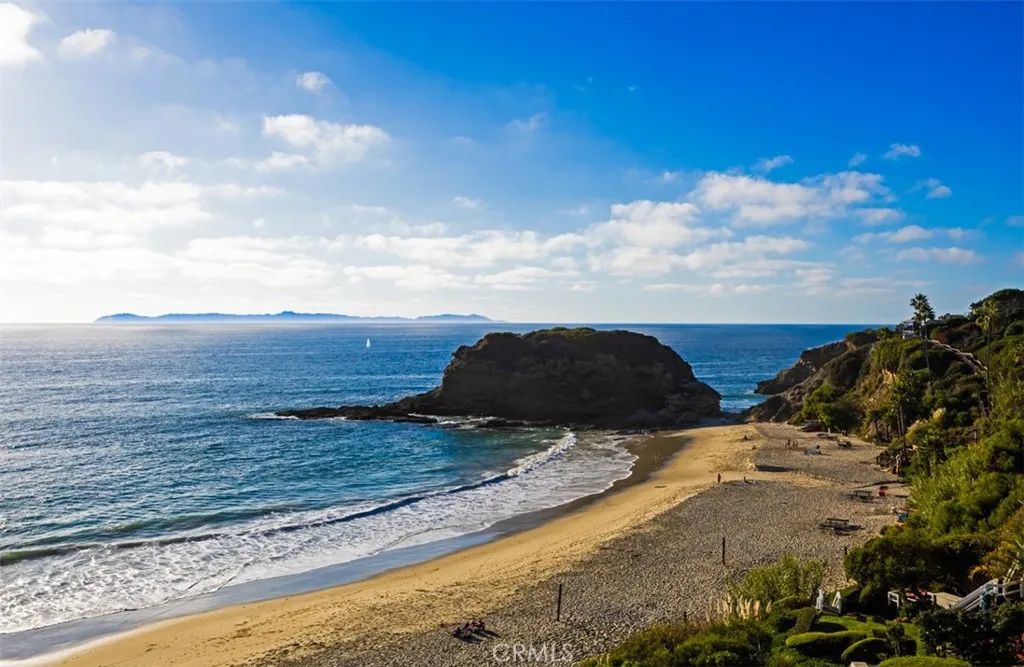 Additional image 21 of 25 Bay Dr, Laguna Beach, CA 92651