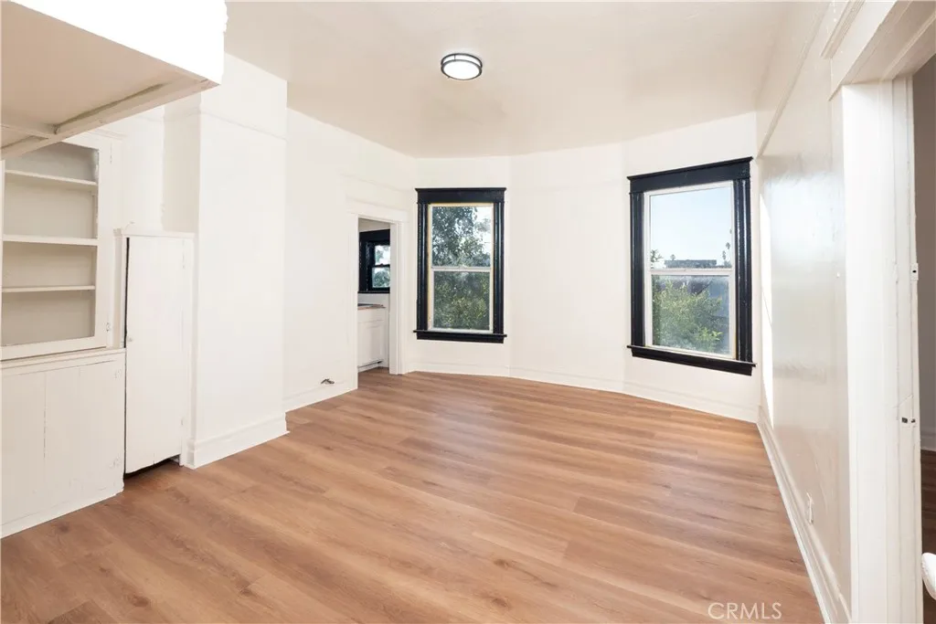 Additional image 31 of 724 W 2nd St, Pomona, CA 91766