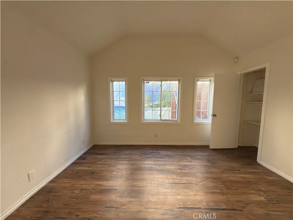 Additional image 9 of 2586 Lake View, Los Angeles, CA 90039