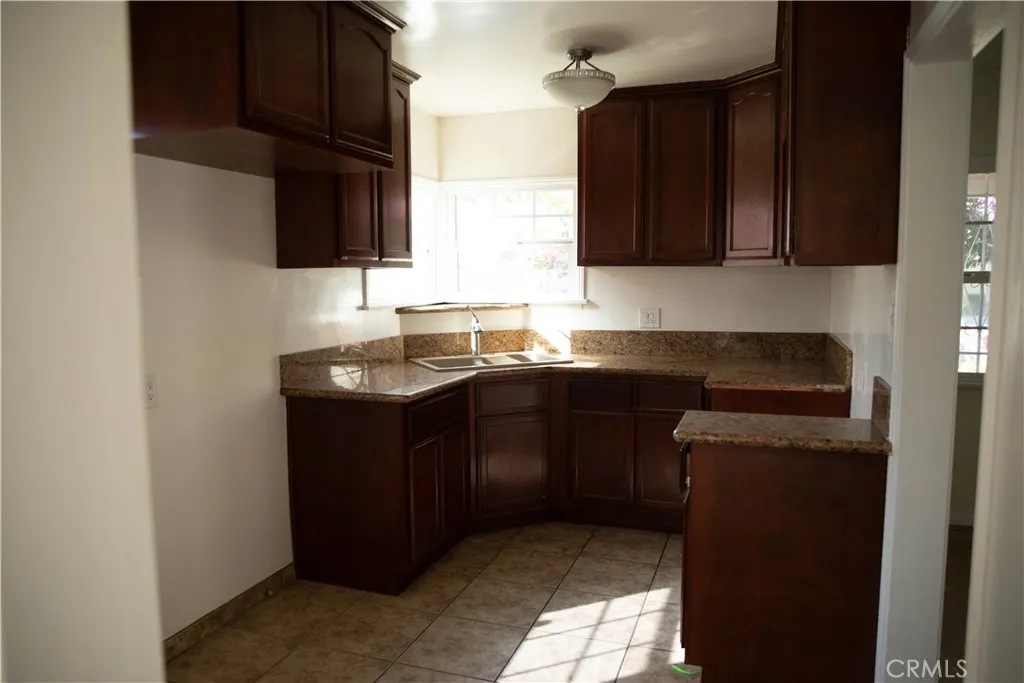 Additional image 16 of 9726 Kauffman Avenue, South Gate, CA 91355